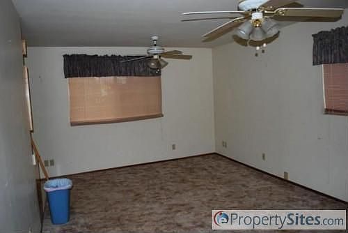 5th image of 5856 Green Acres Dr