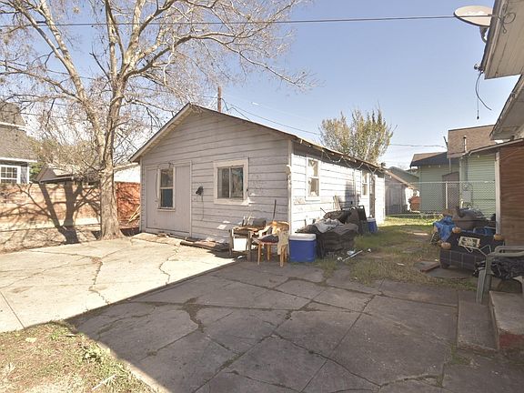 3rd image of 101 Inlane St