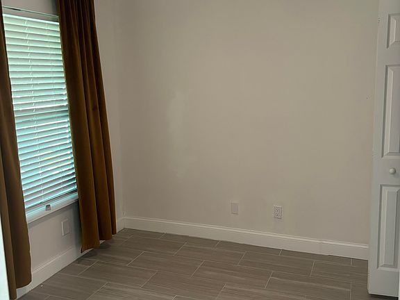 5th image of 4542 27th St SW #0