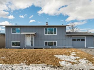 2534 Kensington Dr, Anchorage, AK 99504