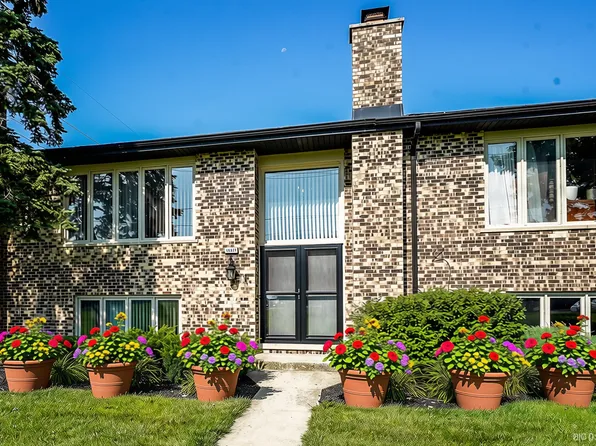 15417 Aster St, Orland Park, IL 60462
