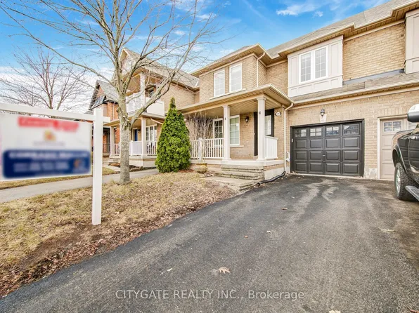 2388 Postmaster Dr, Oakville, ON L6M 4Z4