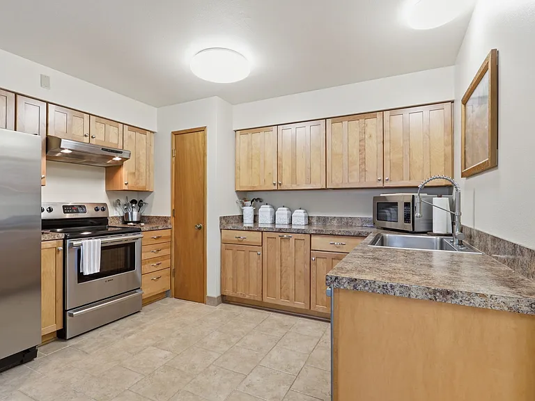 36 Manzanita Ave #36 — Photo 19
