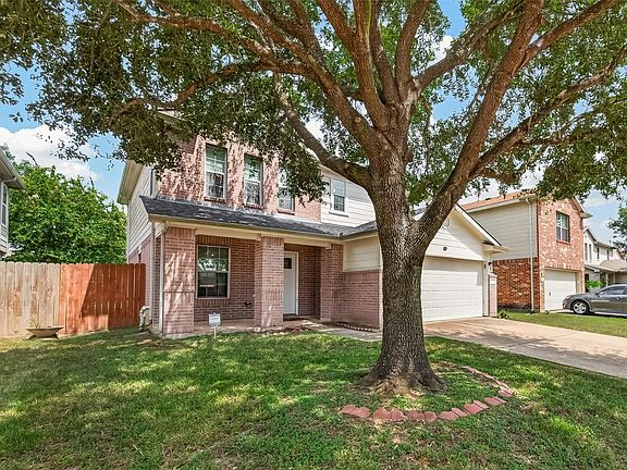 2nd image of 6506 Mildenhall Ct
