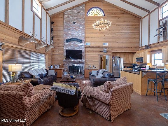 29th image of this home