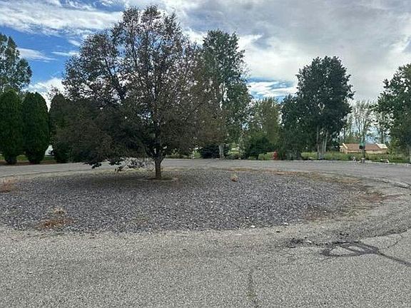 3rd image of 12391 Rock Hill Rd