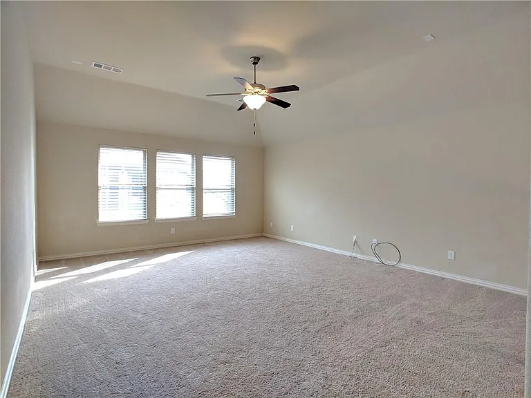 1824 Balboa Park Dr — Photo 33