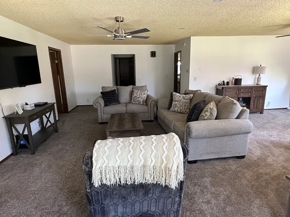 338 N Penn Ave, Oberlin, KS 67749