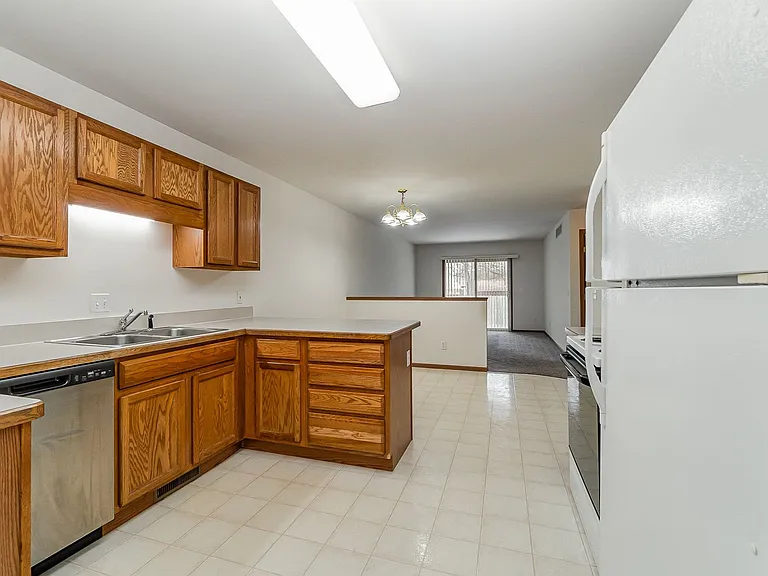 2428 Morning Dawn Dr — Photo 27