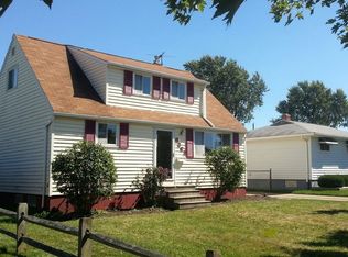 6363 Delores Blvd, Brookpark, OH 44142