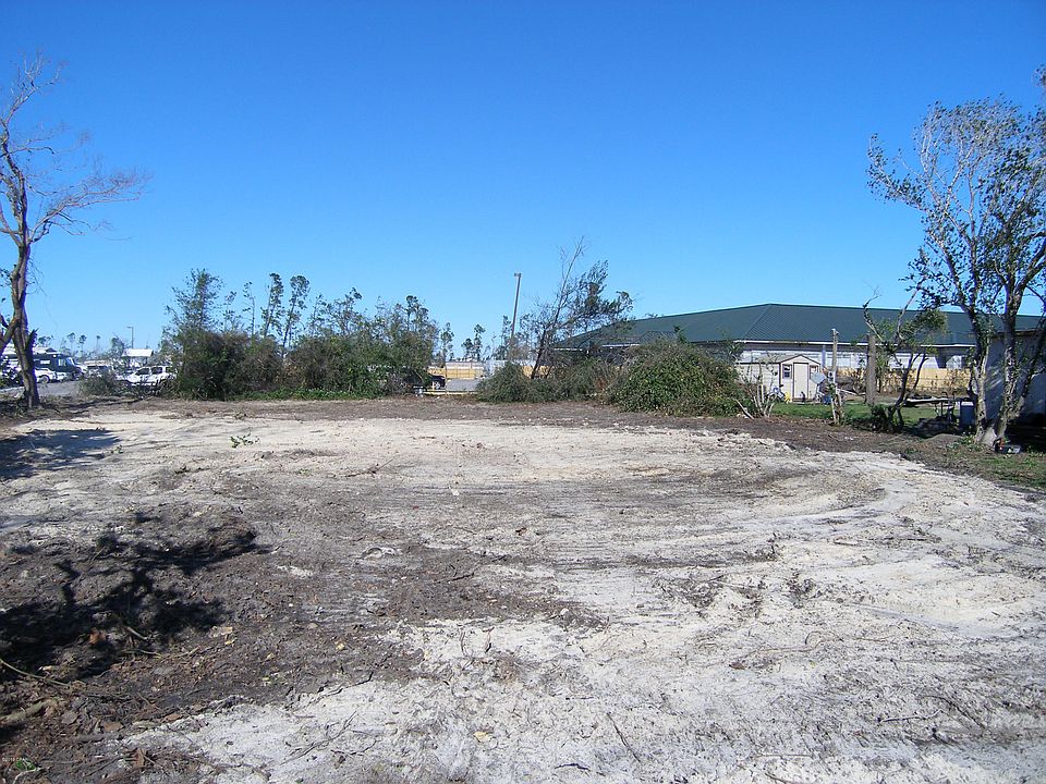 1st image of 303 E 34th St