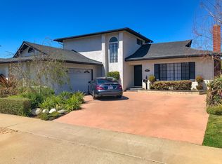 2811 Francis Ln, Costa Mesa, CA 92626