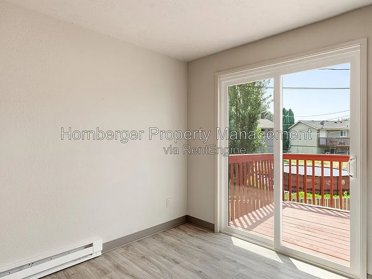1721 N Glenn Rd — Photo 7
