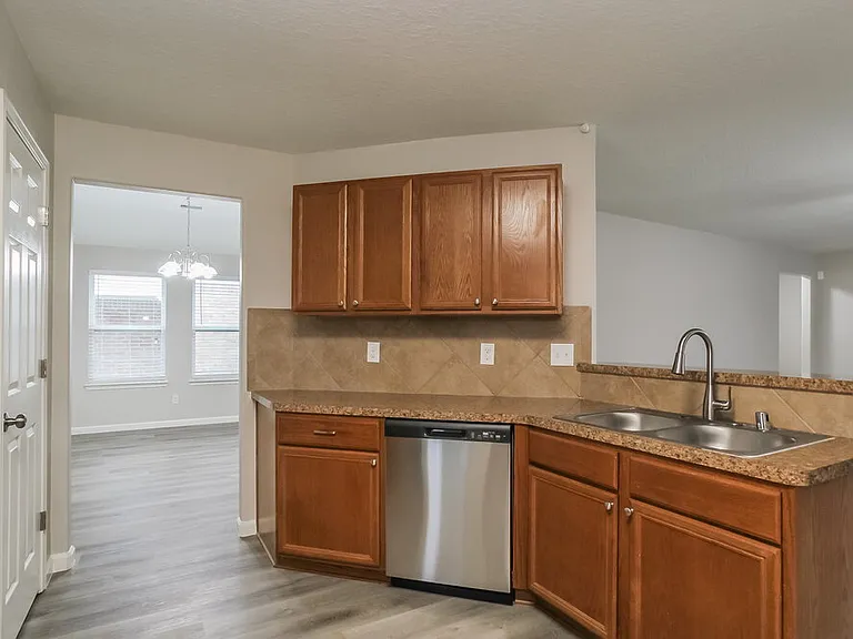 4843 Fair Oak Dale Ln — Photo 8
