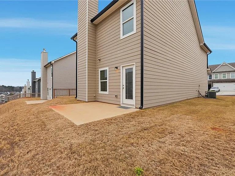 334 Melody Ln — Photo 24