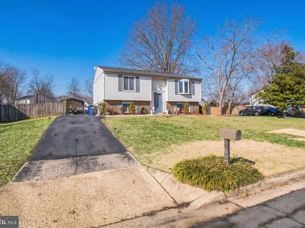 2367 Ironwood Dr, Waldorf, MD 20601