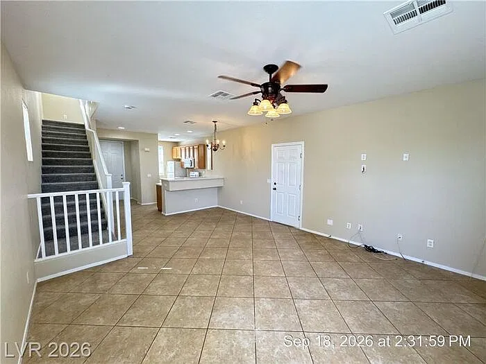 3 bed, 2.5 bath, 1458 sqft, $1,895 — Photo 4