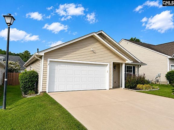 3rd image of 168 Regency Dr