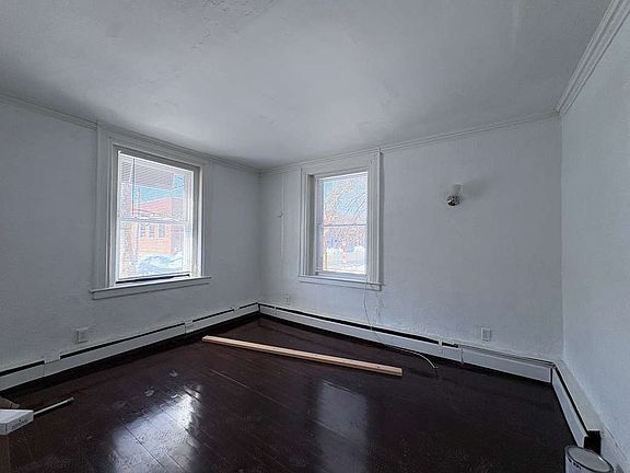 3rd image of 701 Howard Ave APT 1