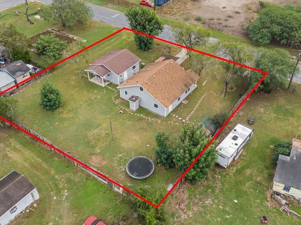 744 Parral St, Brownsville, TX 78520