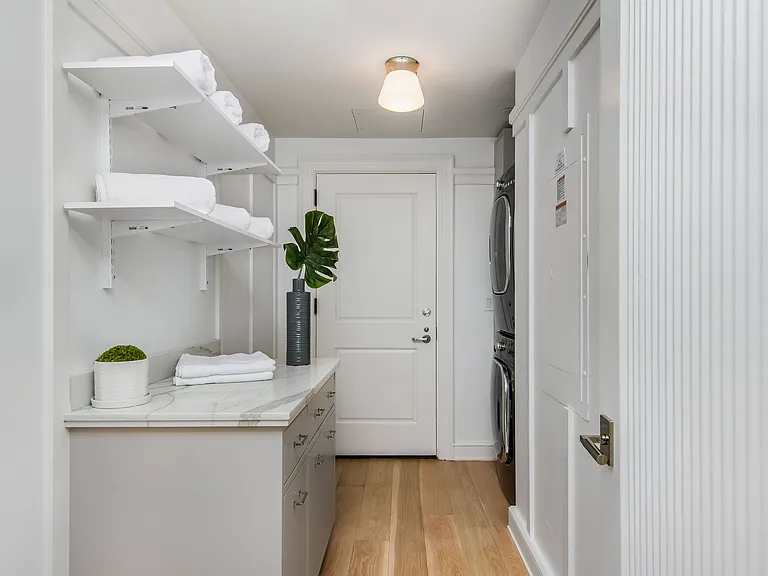 The Residences at Palisades Village — Photo 146