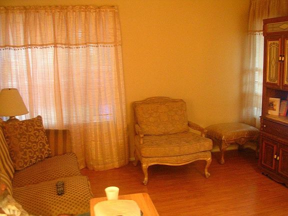 lving room