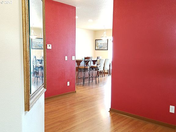 2nd image of 5304 NE 54th Ave