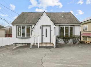 21 S Plank Rd, Newburgh, NY 12550