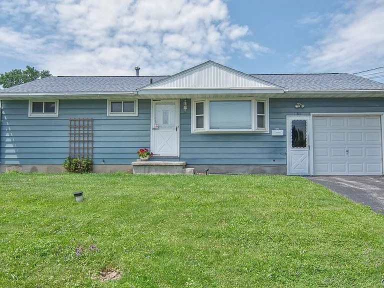 311 Swansea Ave — Photo 1
