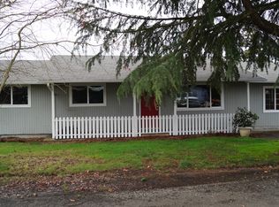 1401 Elm St, Silverton, OR 97381