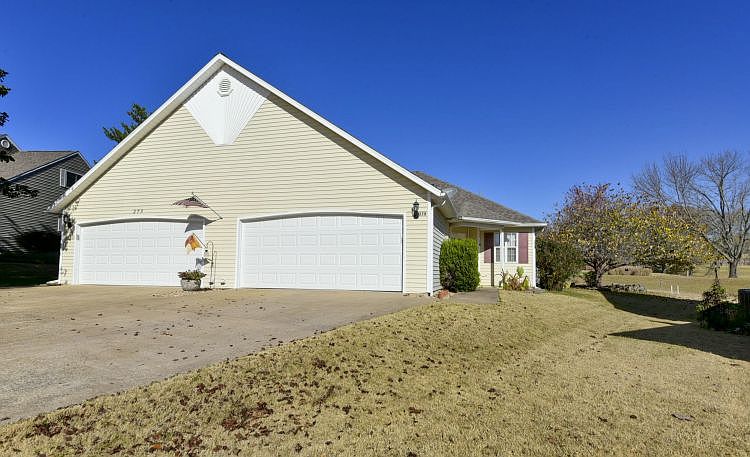 1st image of 275 Buckingham Dr