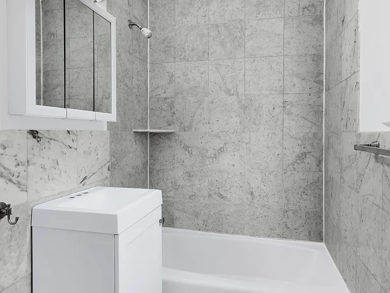 311 E 73rd St #4D — Photo 5
