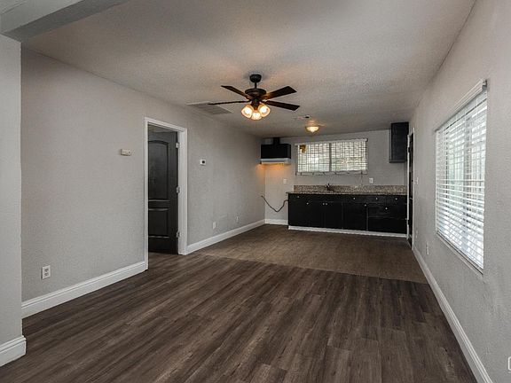3rd image of 2213 Gage St
