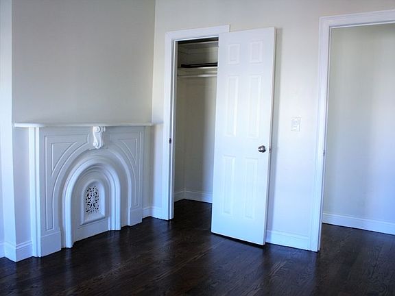 3rd image of 82 Quincy St APT 4