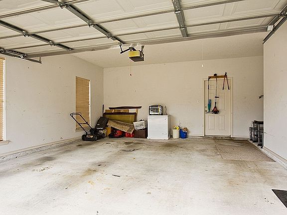 2 Car Garage