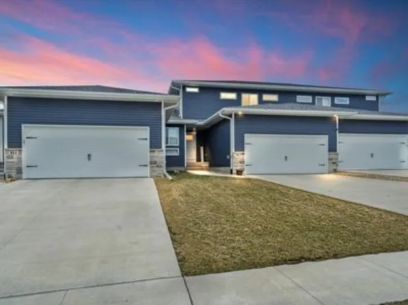 813 Grindstone Cir, Waterloo, IA 50702