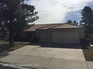 12459 Squaw Valley Ln, Victorville, CA 92395