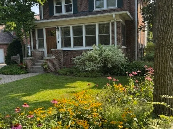1295 Glencoe Ave, Highland Park, IL 60035