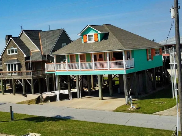 2310 Teal St, Cameron, LA 70631