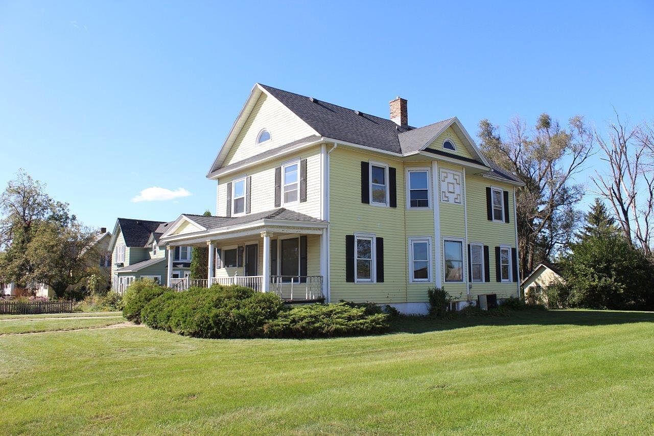 18586 Dewey St, Whitehall, WI 54773 Zillow