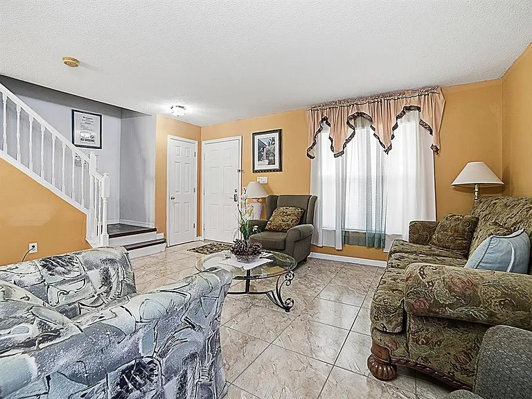 4547 Ashtubula Ct — Photo 5