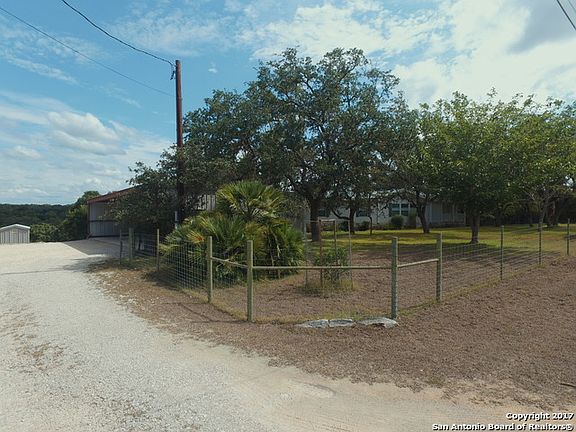 4th image of 266 Dale Dr