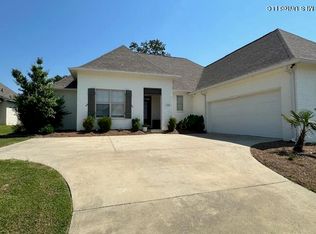 126 Shore View Dr, Madison, MS 39110
