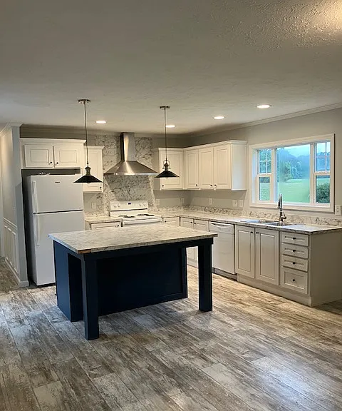 163 Connelly Farm Rd — Photo 11