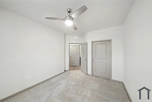 651 E Finley Blvd — Photo 8