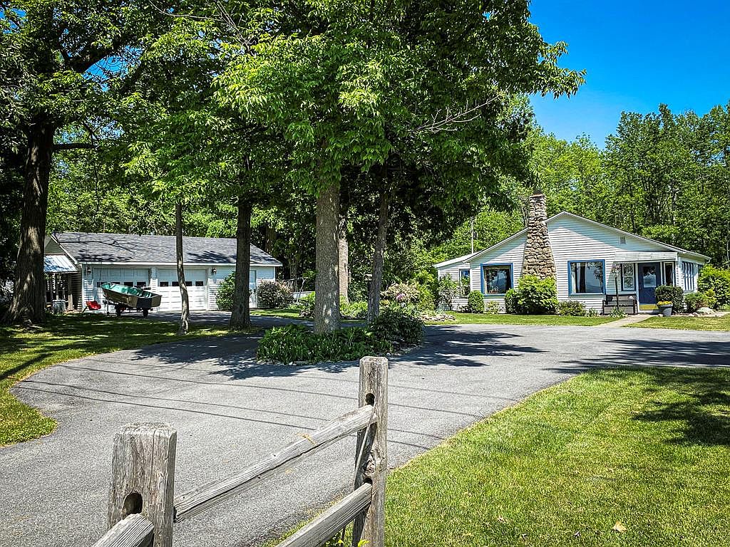 455 Cumberland Head Rd, Plattsburgh, NY 12901 Zillow