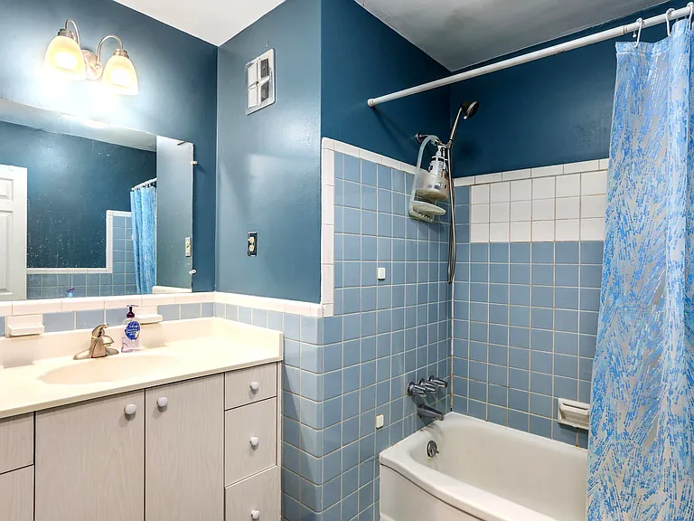 1409 Catalpa Dr #1 — Photo 7
