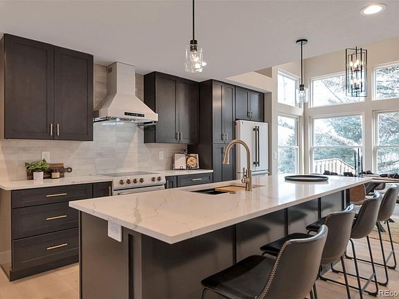 2nd image of 14 Stonehaven Court