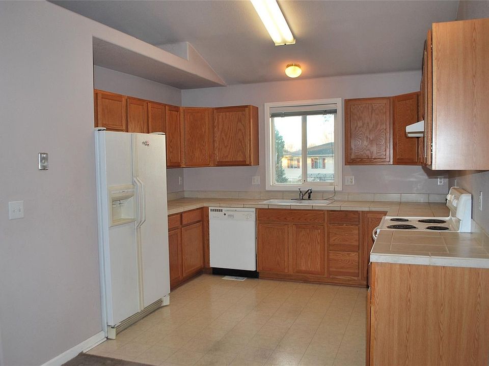 2nd image of 12220 E 52nd Pl