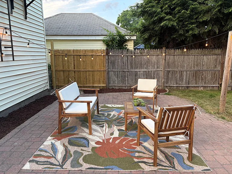 11 Ray Ave — Photo 25